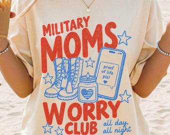 Military Moms Club Shirt,Military Mom Tee, Proud Mom Shirt, Deployment Support Shirt, Homecoming Shirt,Retro Mom Life T-shirt,Military Mama