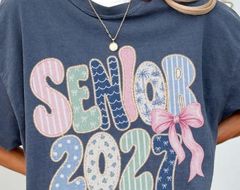 Senior 2027 Shirt, Preppy Class of 2027 Tee, Coquette Graduation Gift, High School Senior Year, Comfort Colors T-Shirt