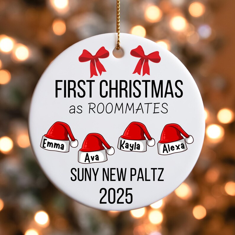 Custom College Roommate Ornament 2025 • Personalized Santa Hat Christmas Gift • Best Friends College Ornament Roommate Christmas Gift imagem 6