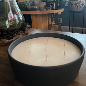 Black Currant Absinthe(Center Piece), Wilshire Candle Co. 3.9 lbs