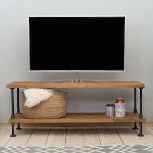 Mueble de TV de madera y metal - Soporte de TV industrial / Consola de TV tipo loft / Consola multimedia / Soporte de TV rústico / Muebles de estilo industrial