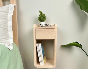 Mesita de noche flotante de madera natural hecha a mano, estante estrecho