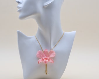 Handmade necklace with real orchid in resin – Pink blossom – Adjustable chain – Floral jewelry – Gift for women