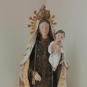 Our Lady of Mount Carmel | Religious Decor | Inspirational Catholic Gift | Catholic Statue| Home Decor | Baby Jesus faith with Virgin Mary