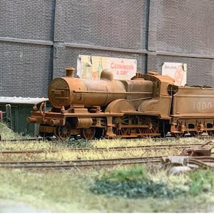 OO gauge locomotive weathered Midlands Compound 4-4-0. Ref Y6