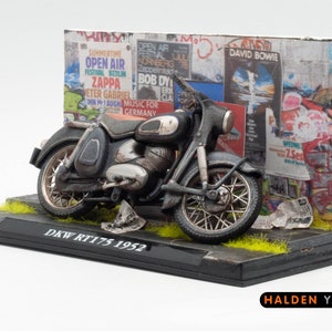 1952 DKW Rt Vs 1/24 scale Motorcycle diorama. Ref N9