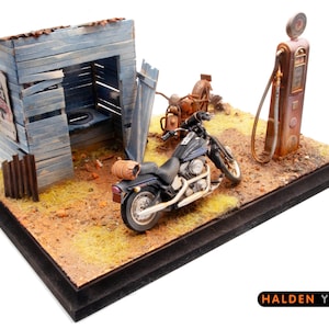 Harley Davidson 1/18 scale motorcycle diorama. Ref N9
