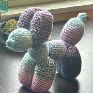 Crochet Balloon Dog