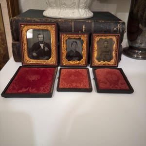 Antique Set of Three (Family) Daguerreotype Portraits in Cases, circa late 1800s