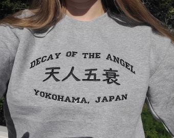 BSD inspiriertes T-Shirt / Hoodie mit besticktem Zerfall des Engels