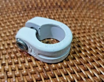Vintage Nos 80s OG White Diamond Back Seatpost Clamp Old School