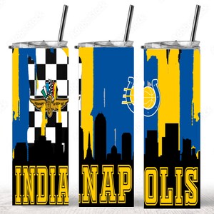 Puede incluir: Tres vasos de acero inoxidable con un patr&oacute;n de cuadros blanco y negro, un patr&oacute;n azul y amarillo con un logotipo de baloncesto y una herradura, y un patr&oacute;n amarillo y azul con una ciudad. Los vasos tienen todos la palabra "INDIANAPOLIS" en letras amarillas en la parte inferior.