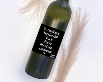Un brindis, boda, botella de vino boda, Custom wine label, Spanish wine label, Couple wine label, Birthday Custom wine label, Celebracion