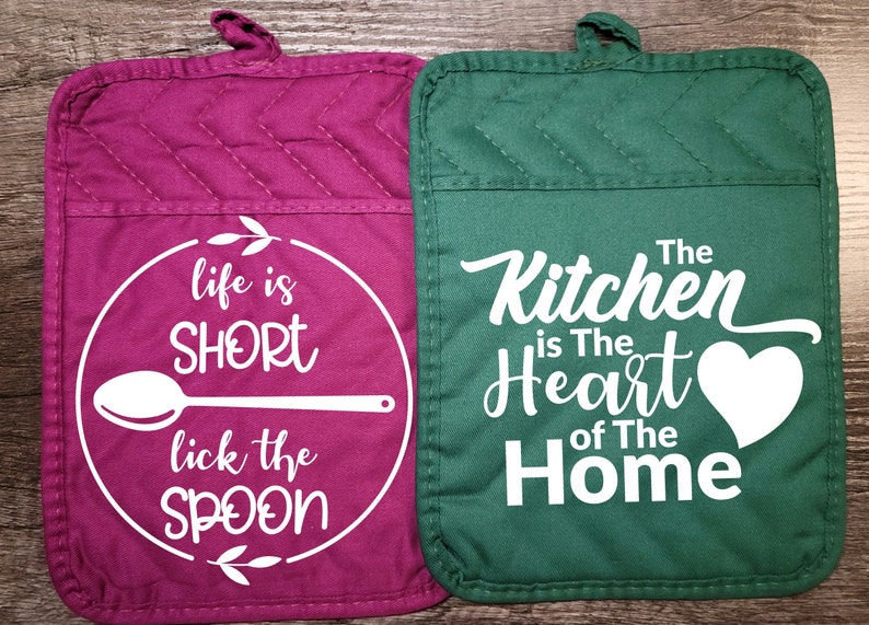 HJCustomCreations4U Pot Holder