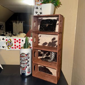 Western cowhide wooden belt buckle display/shelf