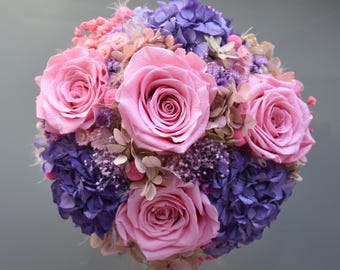 Bridal bouquet of 4 large stabilized roses and dried flowers, dried flower bouquet