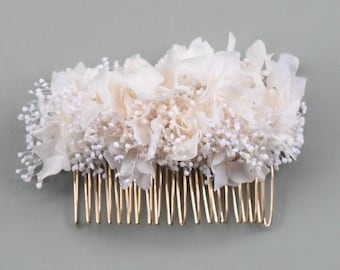 Hair comb gold-colored with cream-colored hydrangeas and gypsophila, hair accessory, headpiece, dried flowers, ivory