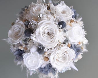 Bridal bouquet of dried flowers with 7 stabilized roses, dried flower bouquet, blue/white boho style