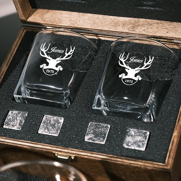 Ensemble de verres à whisky personnalisés avec boîte en bois gravée - Ensemble de verres à whisky gravés pour homme, verres à whisky personnalisés, cadeau pour elle