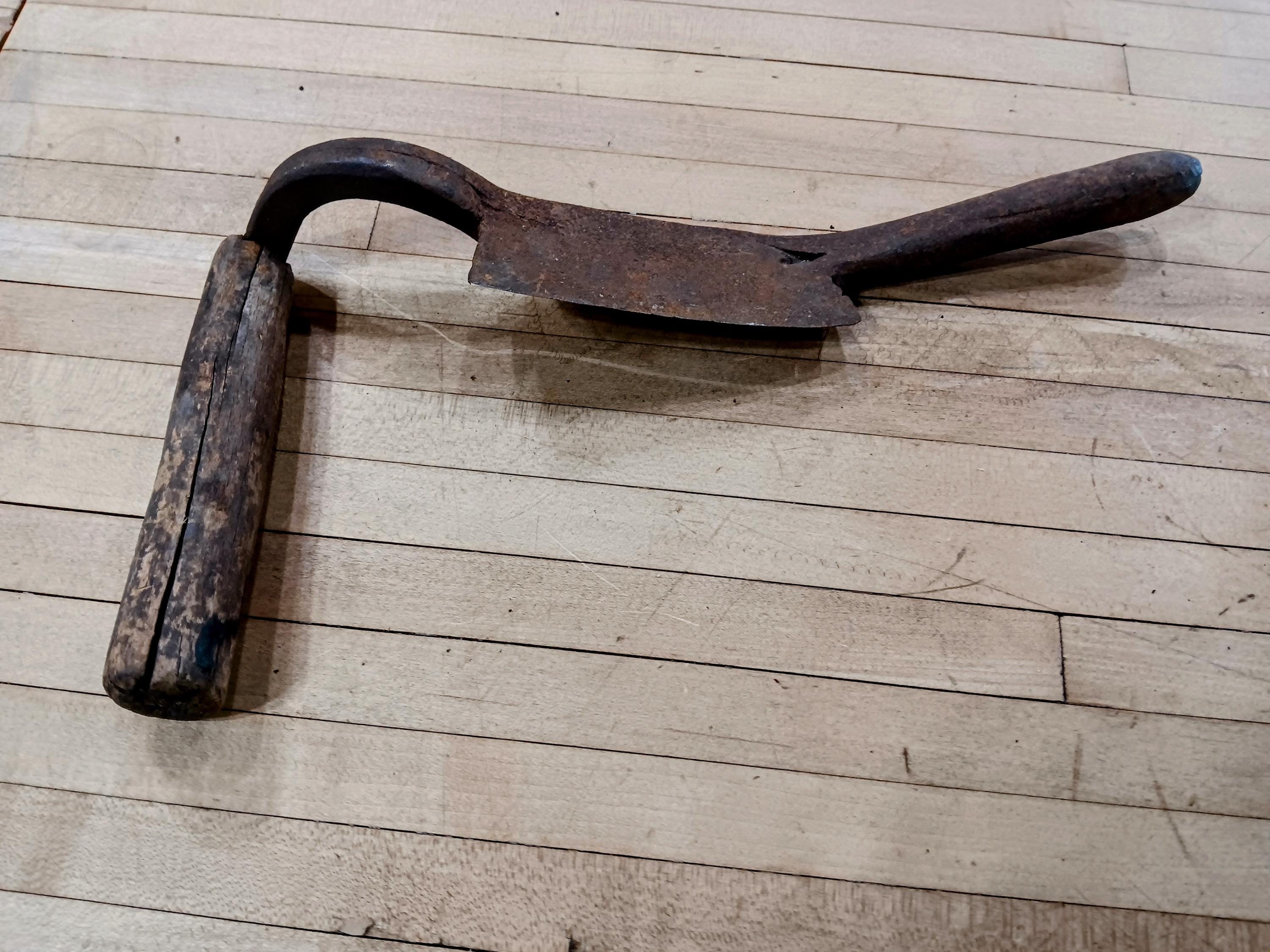 Vintage 5" Blade Drawknife – Compact, Crusty, and Full of Character