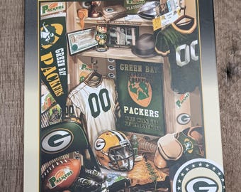 Green Bay Packers Locker Room Collage 500-Piece Puzzle w/ Poster