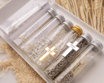Personalisiertes Taufgeschenk: Elegante Glasröhrchen mit Perlen