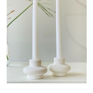 Nordischer Stil Keramik Kerzenhalter, Desktop-Dekor, minimalistisches Design, Wohnzimmerdekor, Designs für Sie, handgemachter Kerzenständer, Kerze Bild 5