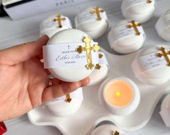 Personalisierte Taufkerze für Gäste, elegantes Goldkreuz Taufgeschenk, erste heilige Kommunion Sojawachskerze, Luxus-Taufbevorzugung