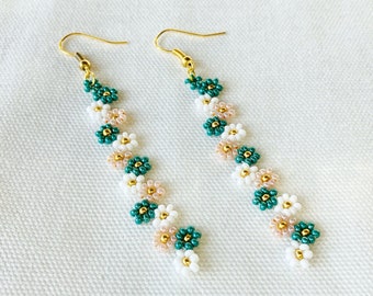 Beaded Daisy Chain Earrings: Handmade Floral Dangle Jewelry