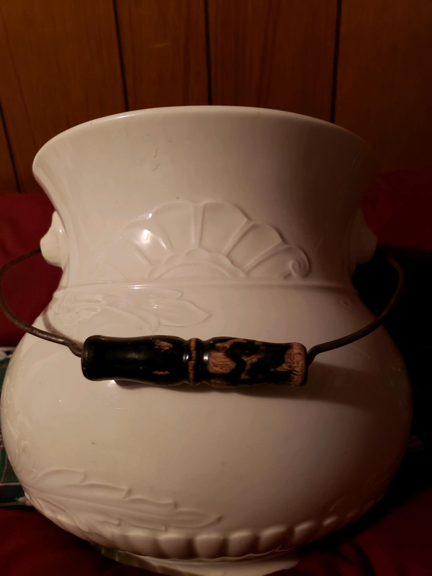 Huge Antique Chamber Pot W/bail Handle Homer Laughlin White Etsy UK