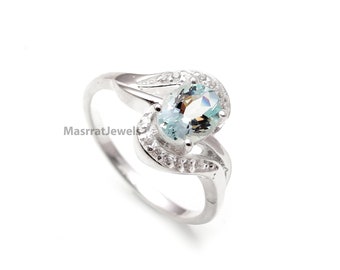 Aquamarine Ring: Oval March Birthstone, 925 Sterling Silver