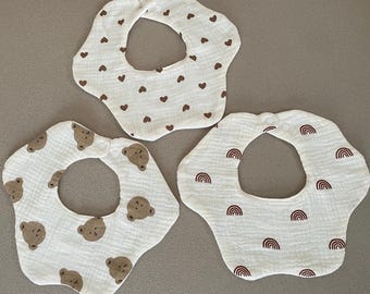 Baby bib muslin. Baby bandana, cotton burp cloth, baby gift.