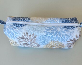 Large cotton cosmetic bag | Quilted toiletry bag | Handmade makeup bag | Travel organizer | Toiletry bag | Gift