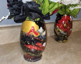 Beautiful acrylic painted black gold red and white 2 pc vase set.