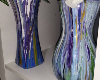 Multicolored vase - I currently only have the vase with round base