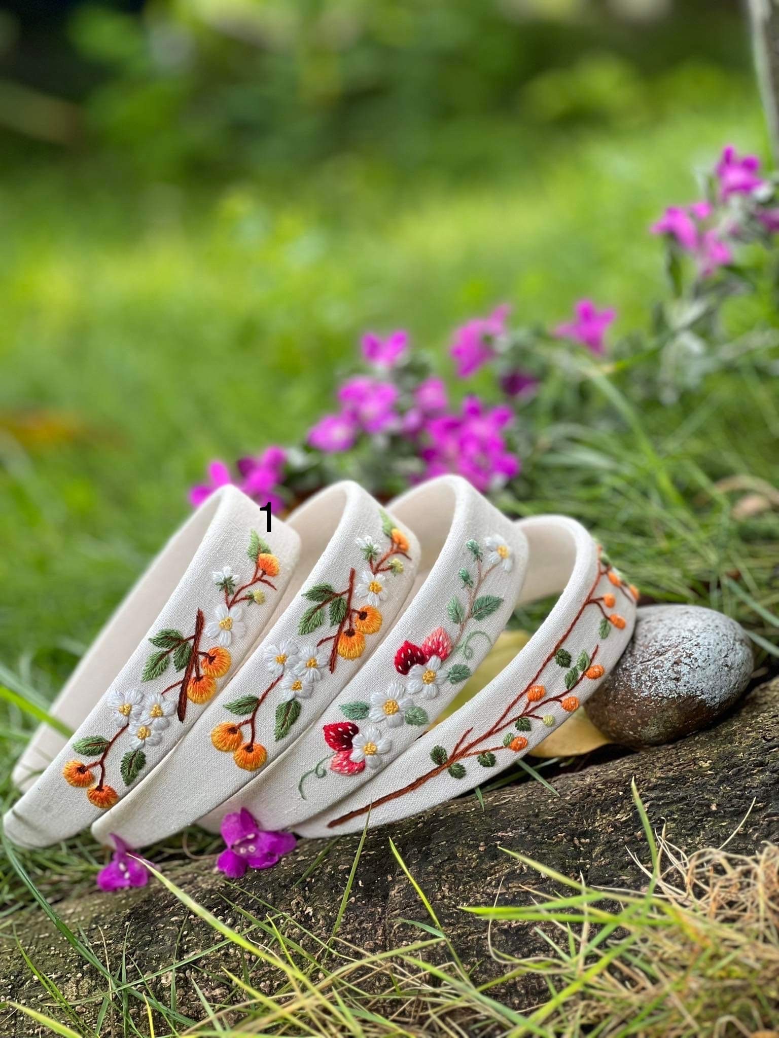 ⭐️ Allana Knotted Floral Boho Peasant Hipster Chic Hippie Farm Cottage Headband Amazon.com : HAIMEIKANG Hippie Hair Bandana Headbands for  main image 2