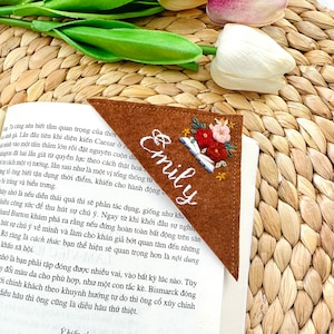 Personalized Magnetic Felt Bookmark, Personalized Corner Bookmark, Handmade Corner Bookmarks, Bookmarks for Readers, christmas gift