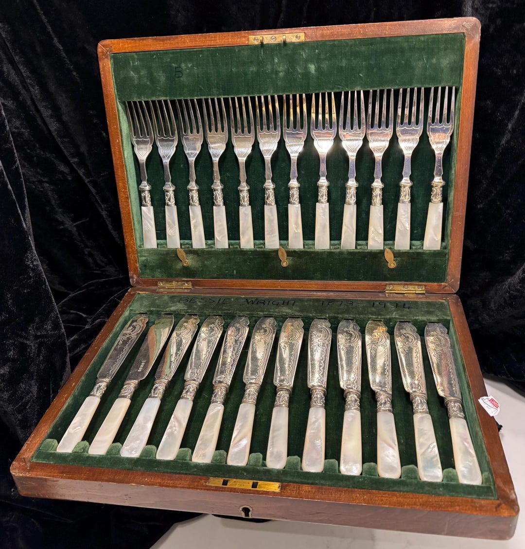Mother Of Pearl Seafood Pick Set main image 1