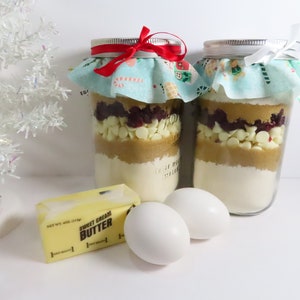 2 Jars Cranberry White Chocolate Chip Cookie Mix In A Jar