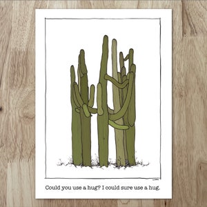 Saguaros-kaart knuffelen - "Kun je een knuffel gebruiken?..." Blanco "alledaagse" kaart, een perfecte woestijnthema "aan je denken", vriendschap, empathie...
