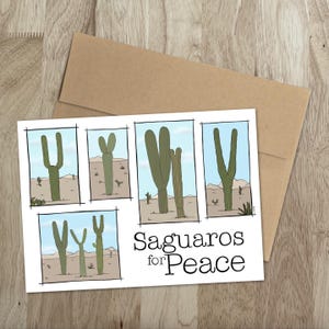 Tarjeta Saguaros por la paz. Cada dibujo está basado en un saguaro real amante de la paz del desierto. Interior en blanco: ¡excelente alternativa para tarjetas festivas!