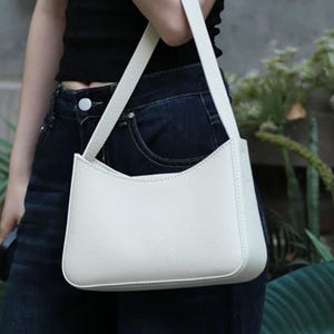 DIY Full-Grain Leather Shoulder Bag Kit with Semi-Corrected Finish - Tutorial Video Included | Perfect Christmas Gift