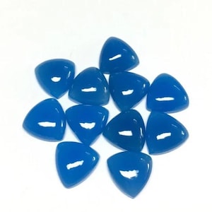 Natural Blue Chalcedony Trillion Cabochon, AAA Trillion Loose Gemstone size 5,6,7,8,9,10,11,12,13,14,15,16,17,18,19,20,25,30,40 MM