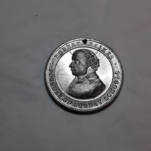 Robert Raikes founder of Sunday school medallion.