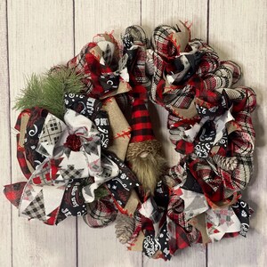 Christmas Wreath for Fornt Door, Christmas Wreath with Gnome, Christmas Winter Wreath With Bow, Christmas Decor, Gnome Christmas Wreath