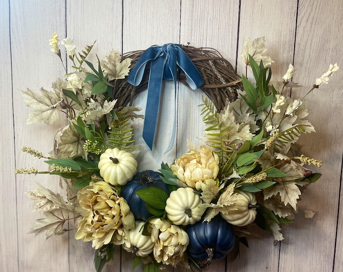 Blue and White Pumpkin Wreath, Fall Wreath Pumpkin Blue, Pumpkin Wreath Decor, Autumn Door Wreaths Pumpkins, Fall Wreath White Pumpkins
