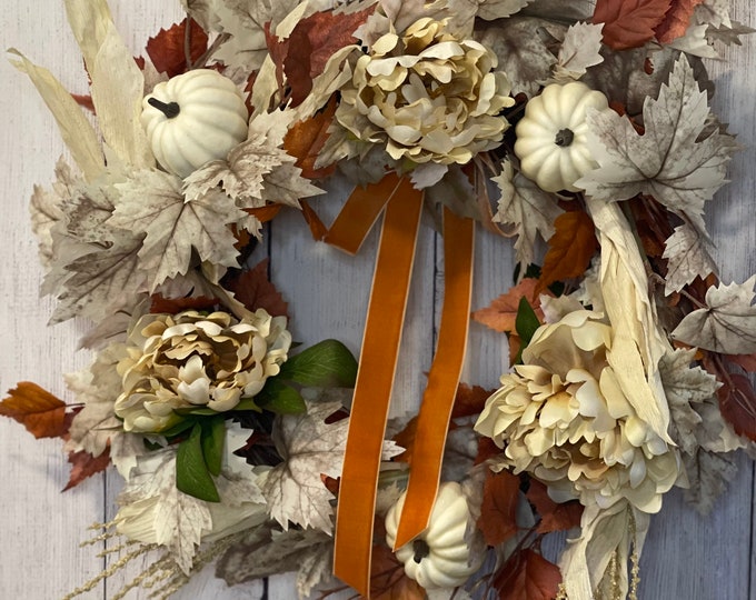 Autumn Wreath with Pumpkins, Fall Wreath White Pumpkins, Fall Pumpkin Wreath Decor, Fall Outdoor Wreath Pumpkins, Fall Wreath For Door, Fall
