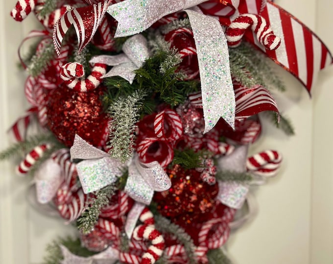 Christmas Candy Swag, Xmas Candy Cane Swag, Christmas Candy Cane Swag, Winter Swag, Front Door Swag, Christmas Swag, Holiday Swag Decor