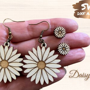 Daisy Earring Svg Cut File, file Svg per laser, file laser orecchino, file di taglio orecchino pronto laser, Daisy orecchino in legno svg