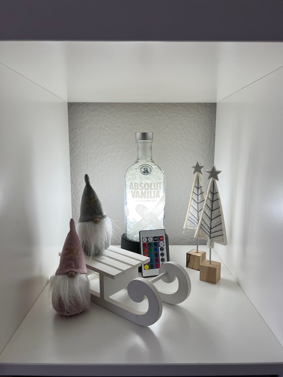Absolut 2024 lava lamp